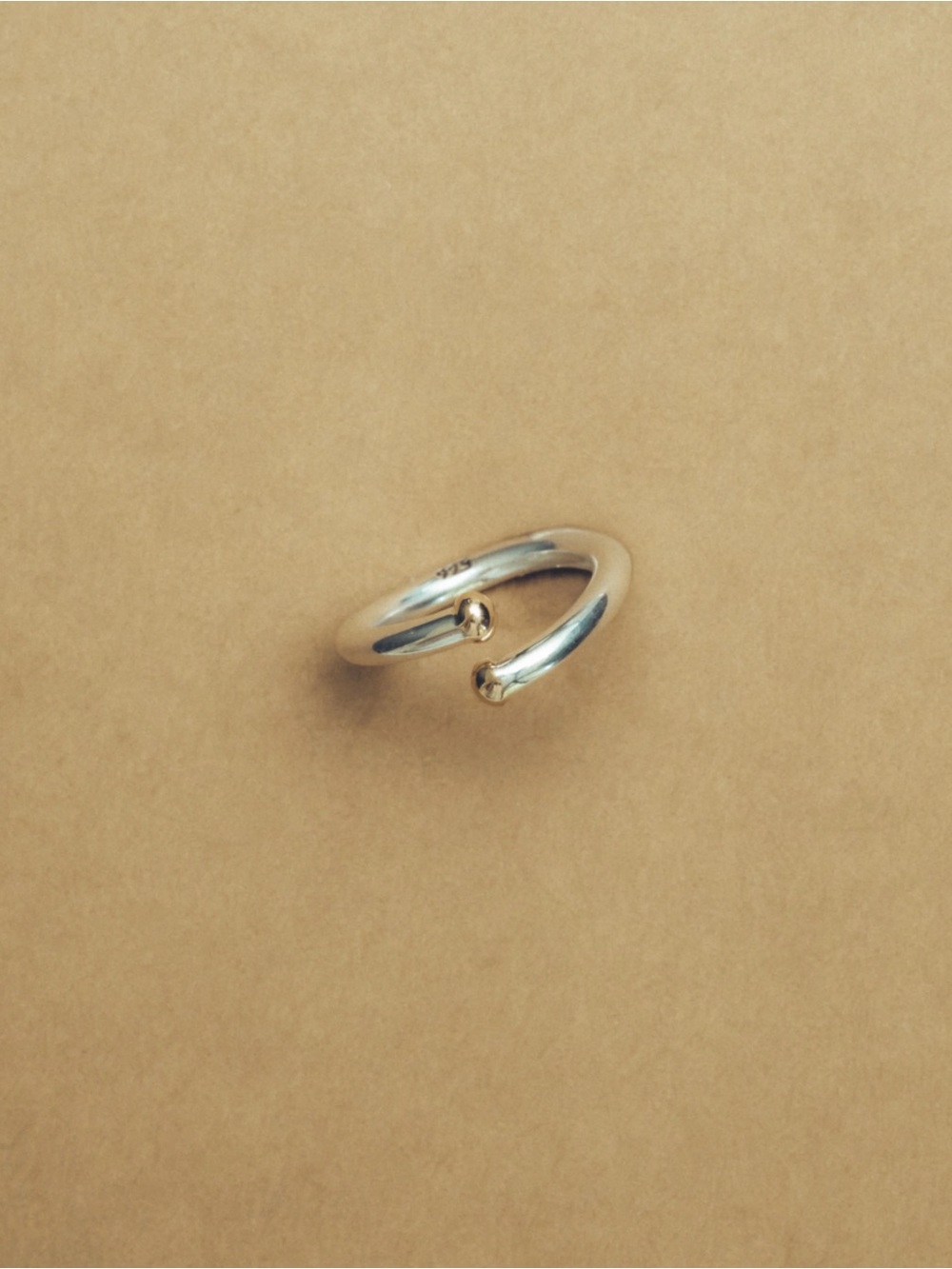 Caan Crudo florentino ring
